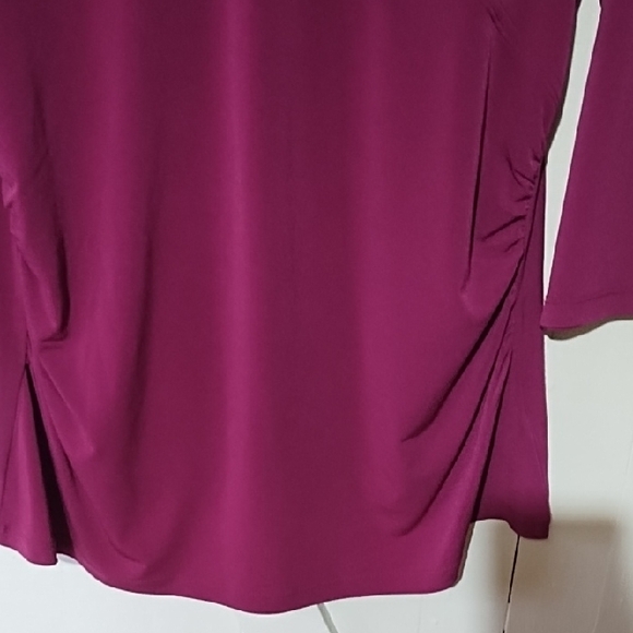 Susan Graver NWOT Magenta Long Sleeve Tunic Top With Shirring And Key Hole Large - Picture 5 of 8